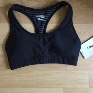 Black Saucony sports bra ( New with tags!)